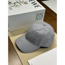 Loewe Caps